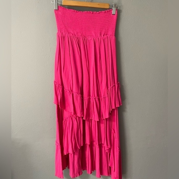 MF Designs high-low smock waist tiered ruffle skirt in pink. Size X-Small - Picture 1 of 7